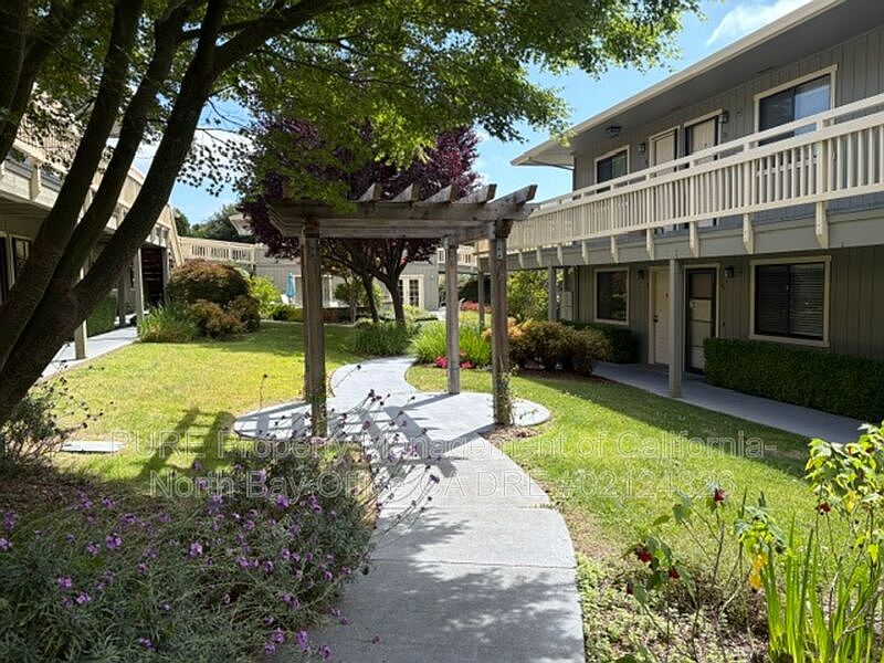 720 Petaluma Blvd S Petaluma, CA 94952 photo 3