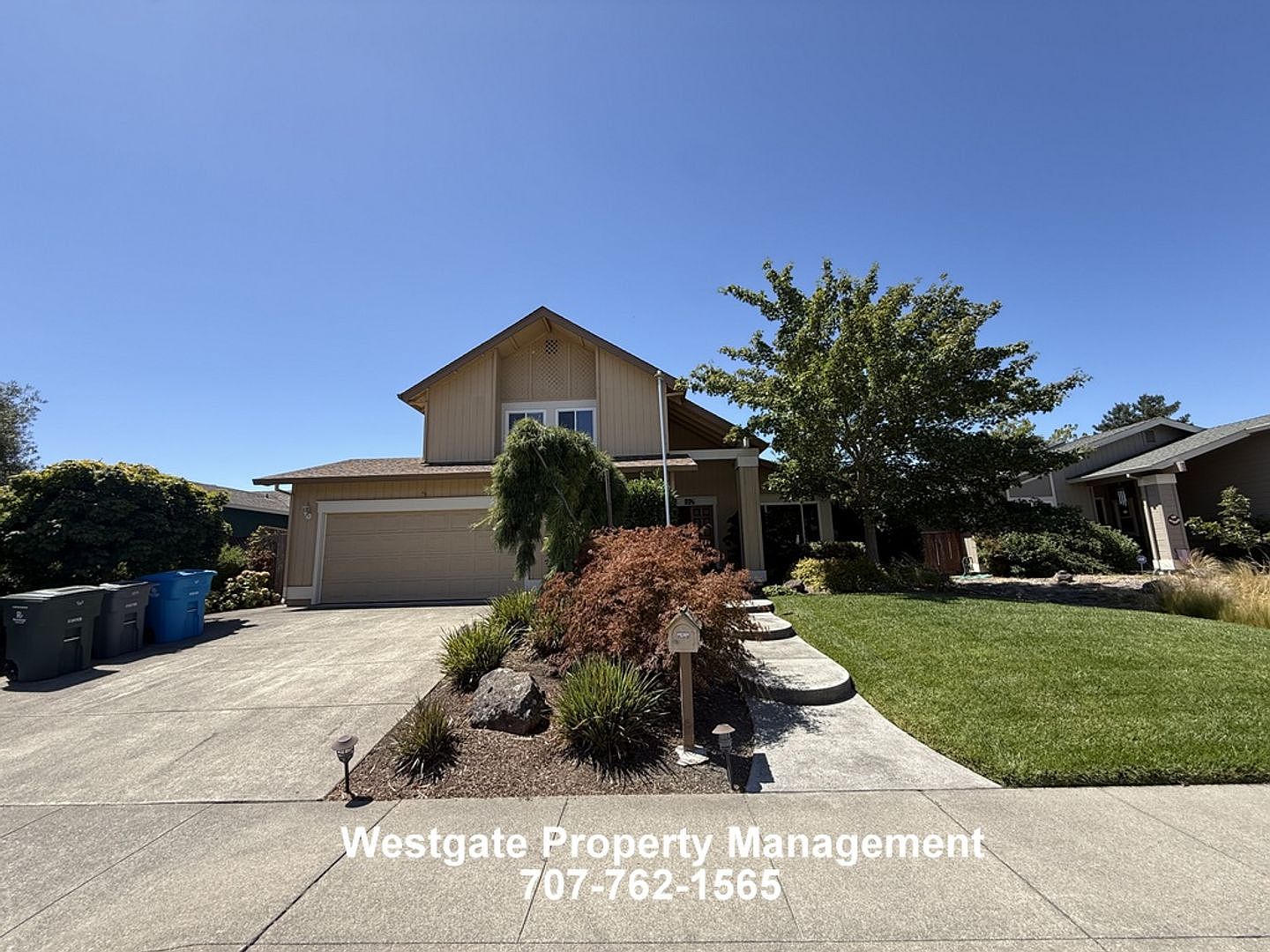Lovely 3/2.5 East Petaluma Home - 1604 Cerro Sonoma Circle photo 4