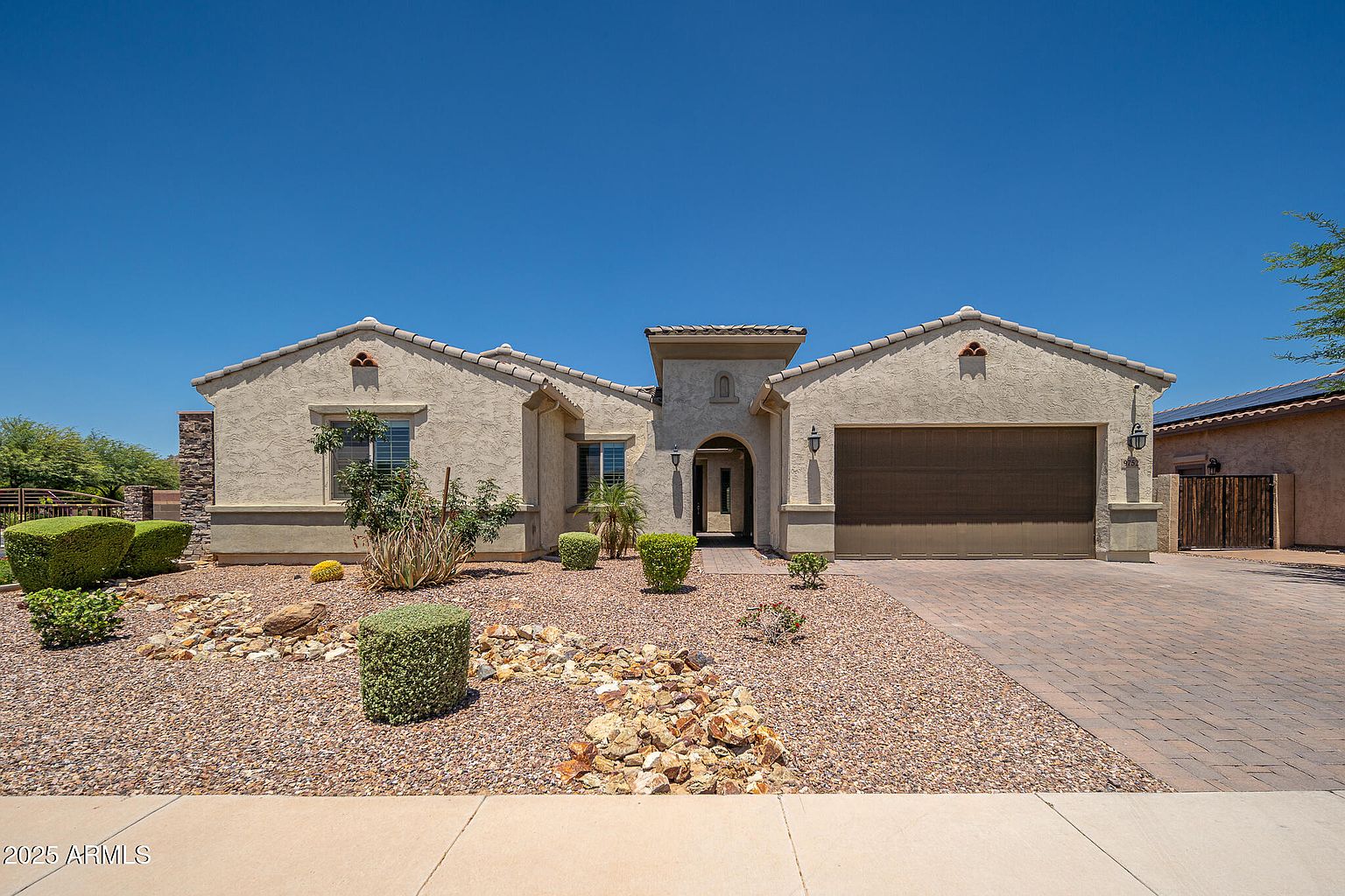 9752 W Rowel Rd