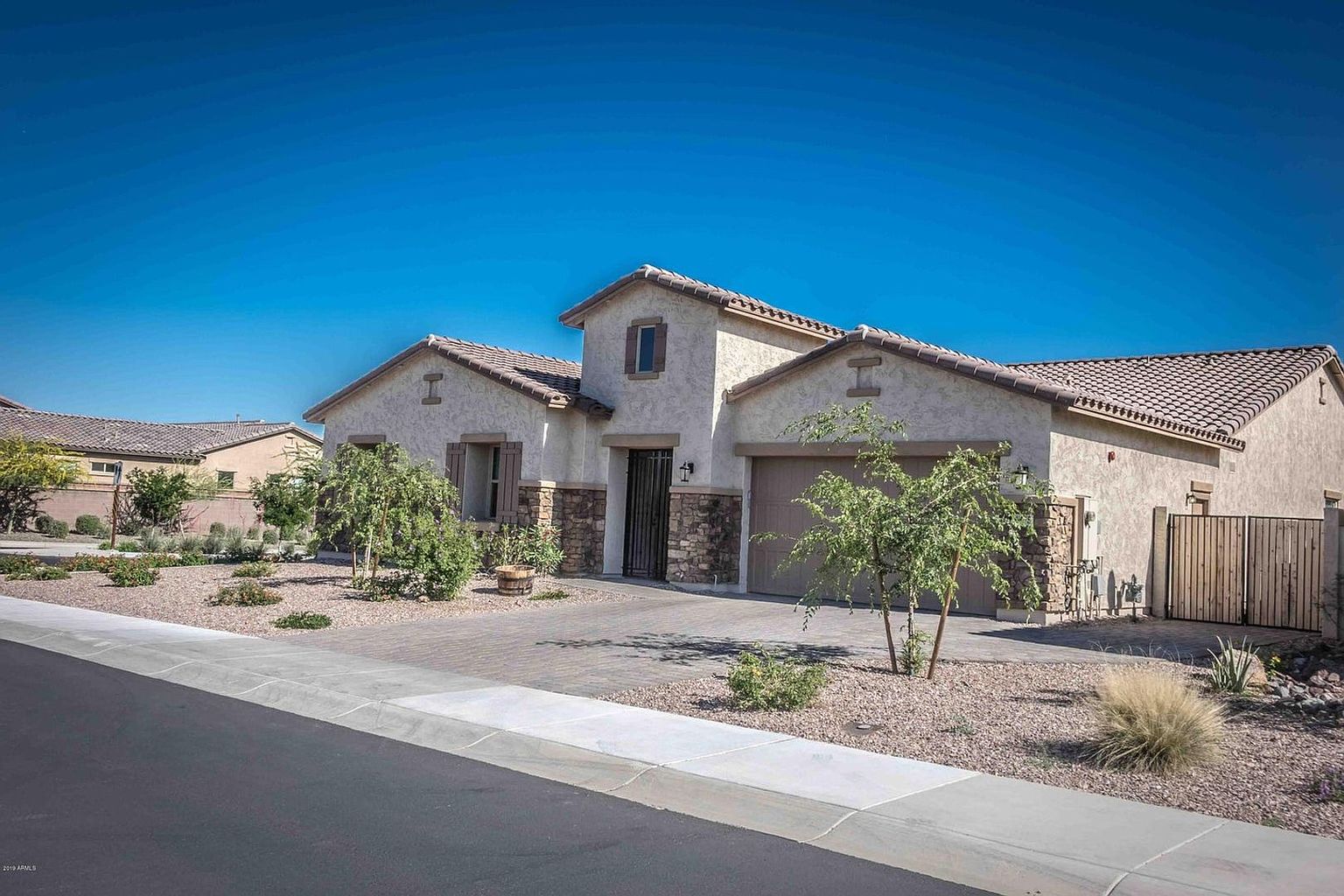 9775 W Rowel Rd Peoria, AZ 85383 photo 2