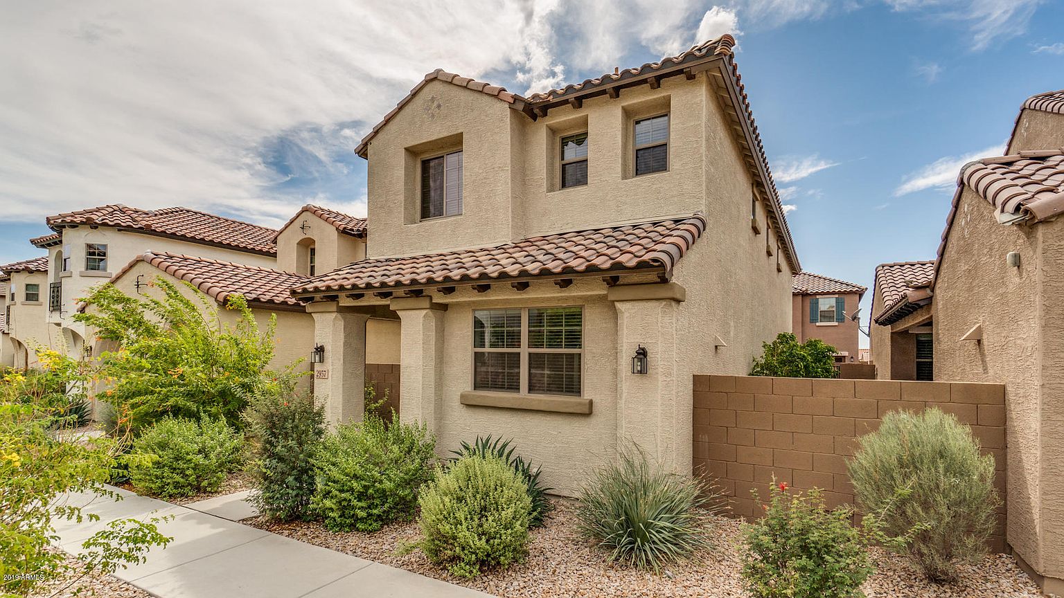 2957 N Brighton photo 3