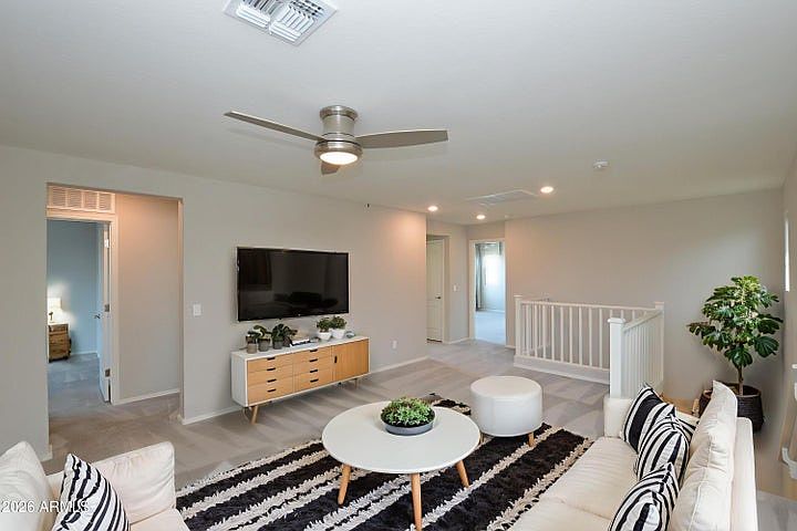 214 E Bluejay Dr Chandler, AZ 85286 photo 5