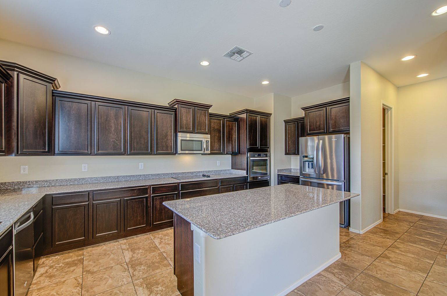 22689 E Munoz St Queen Creek, AZ 85142 photo 3