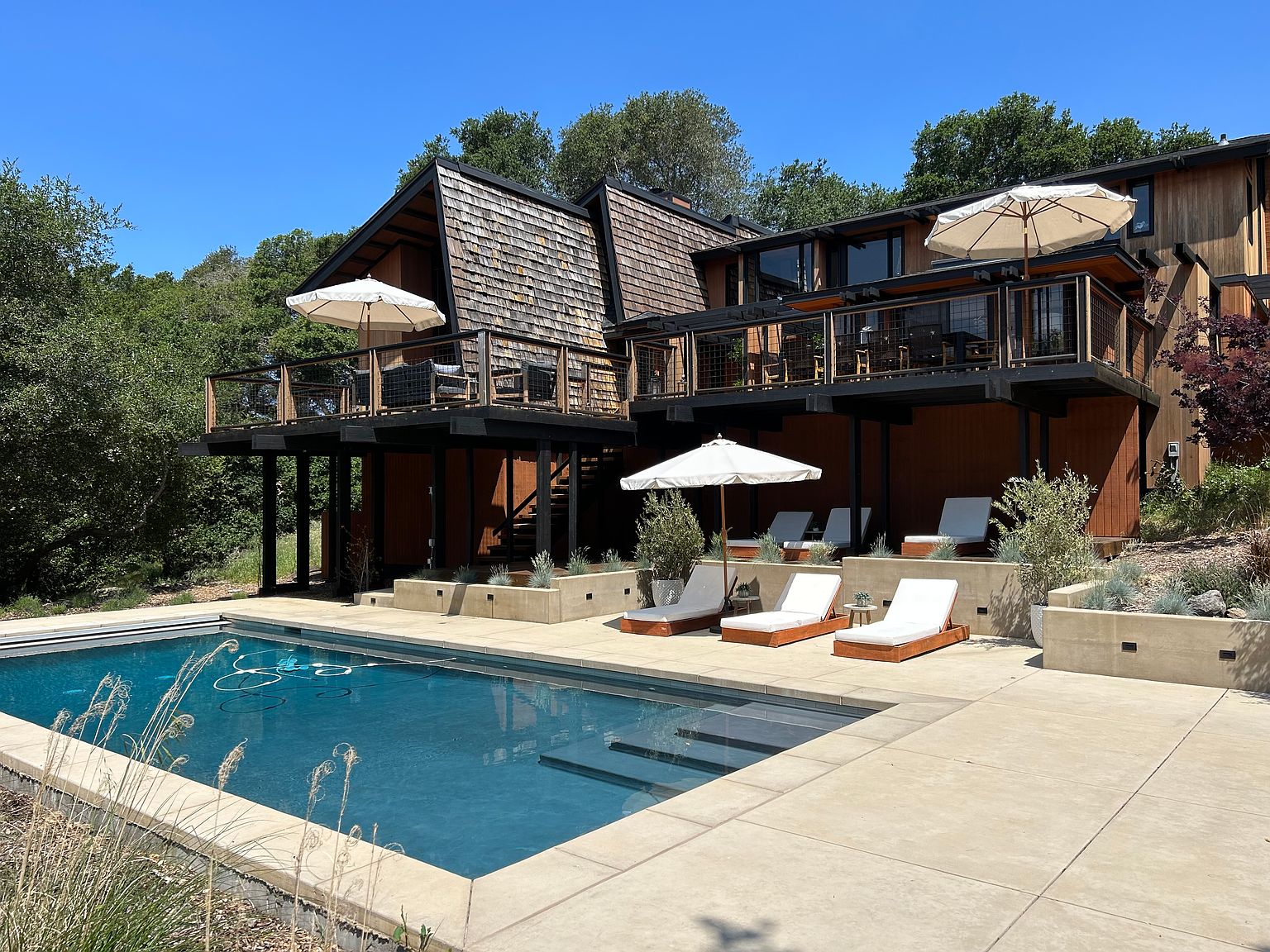 5251 Joaquin Dr Santa Rosa, CA 95409 photo 2