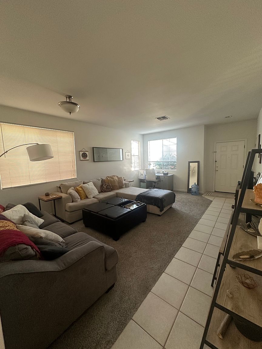 928 Aussie Ave photo 5