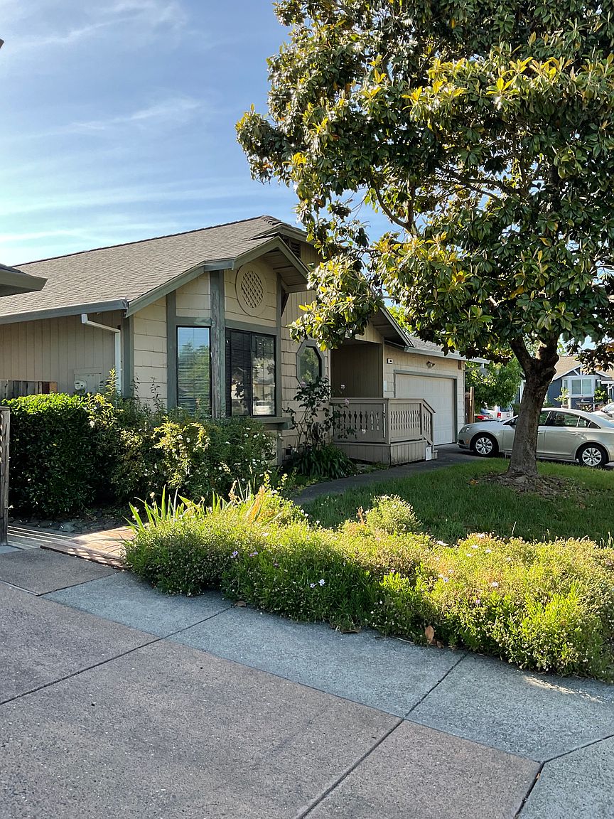 505 Tunney Pl photo 2