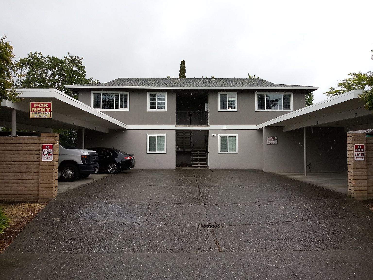 2BR/1BA Apartment on Heidi Place · Santa Rosa