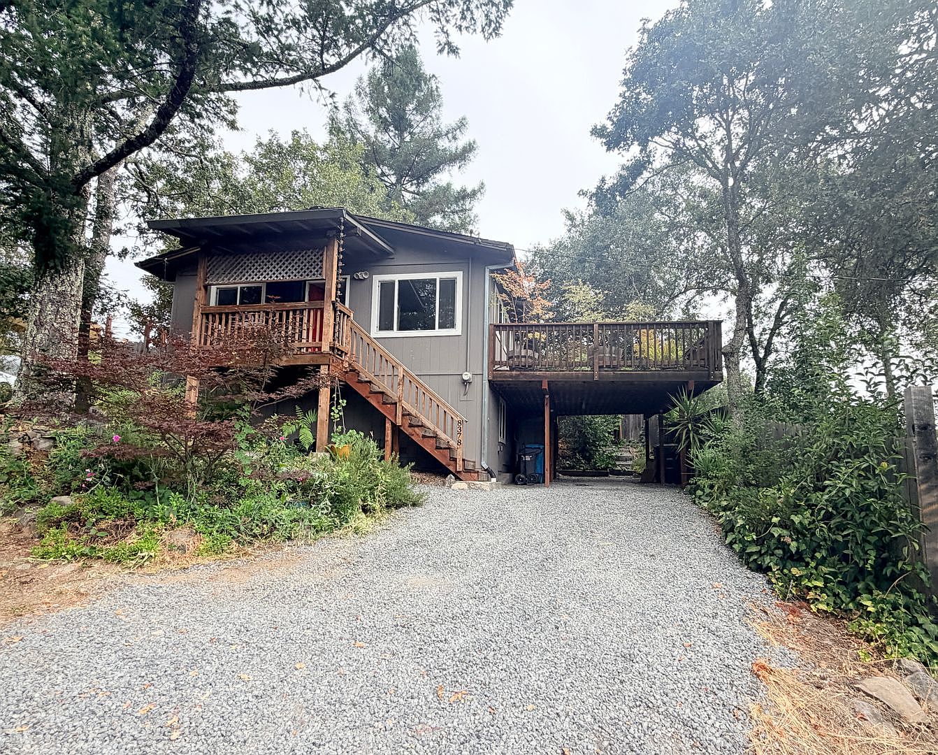 Serene 1-bedroom Home With Privacy &amp; Nature Views photo 3