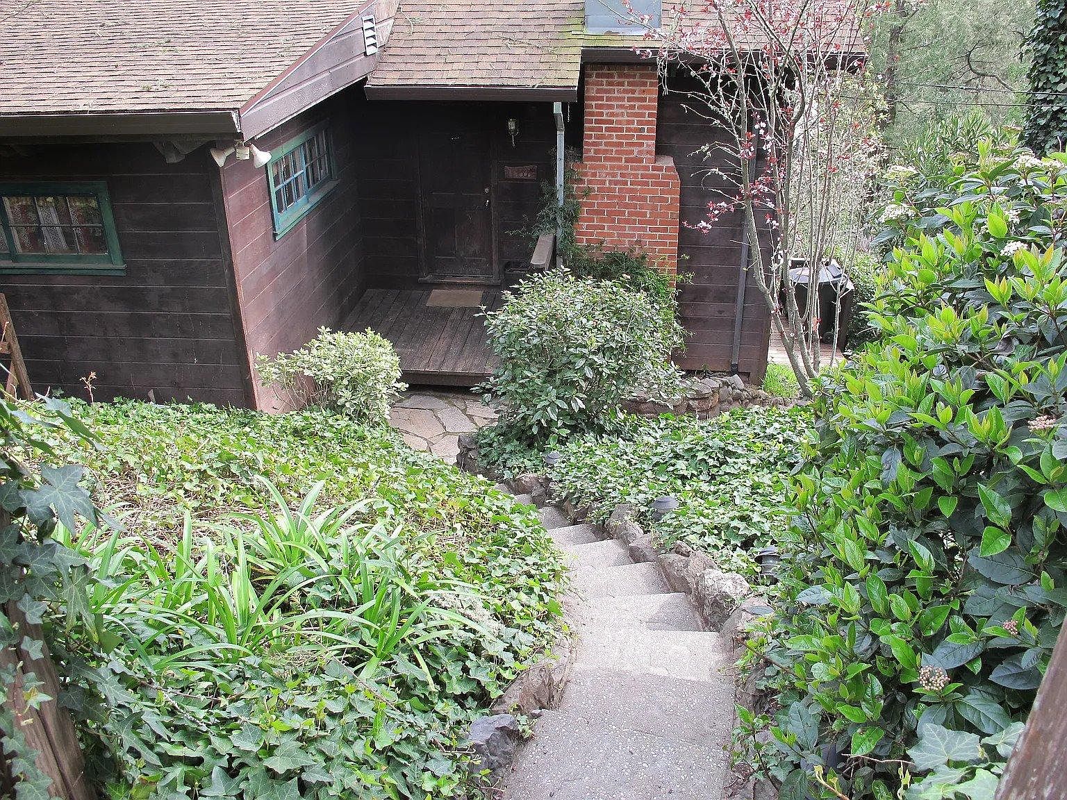 10525 Cozey Ct photo 5