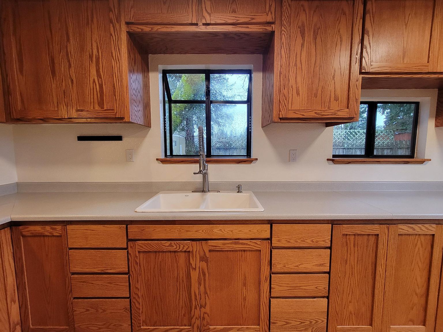 8426 Templeman Rd photo 3