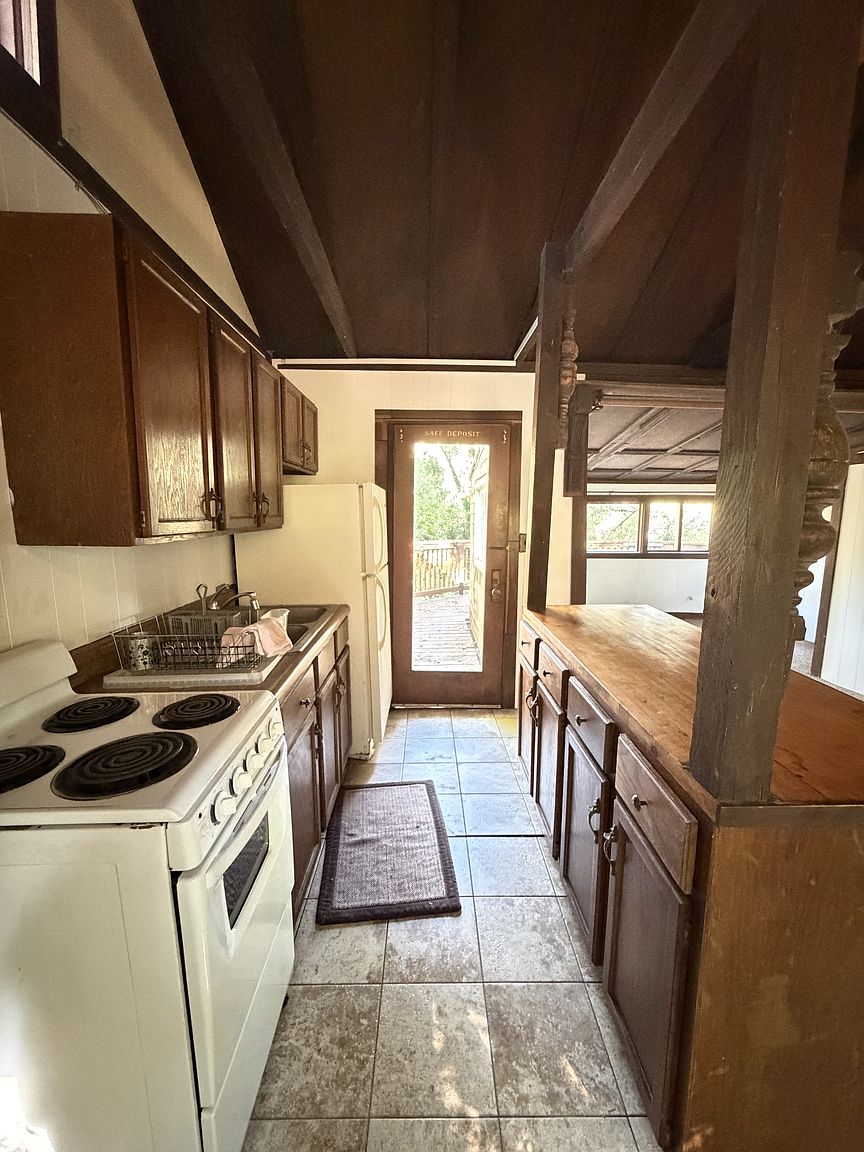 10521 Graton Rd photo 5