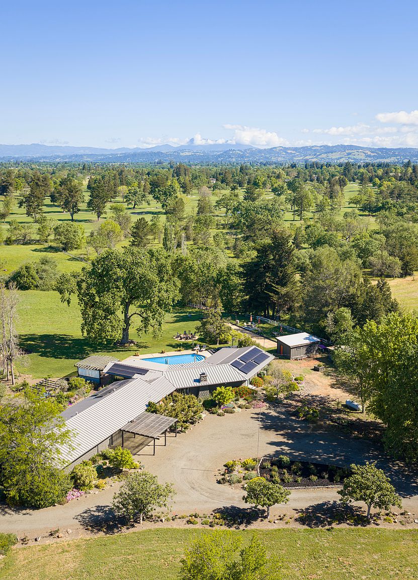 5465 Bravo Toro Ln photo 3