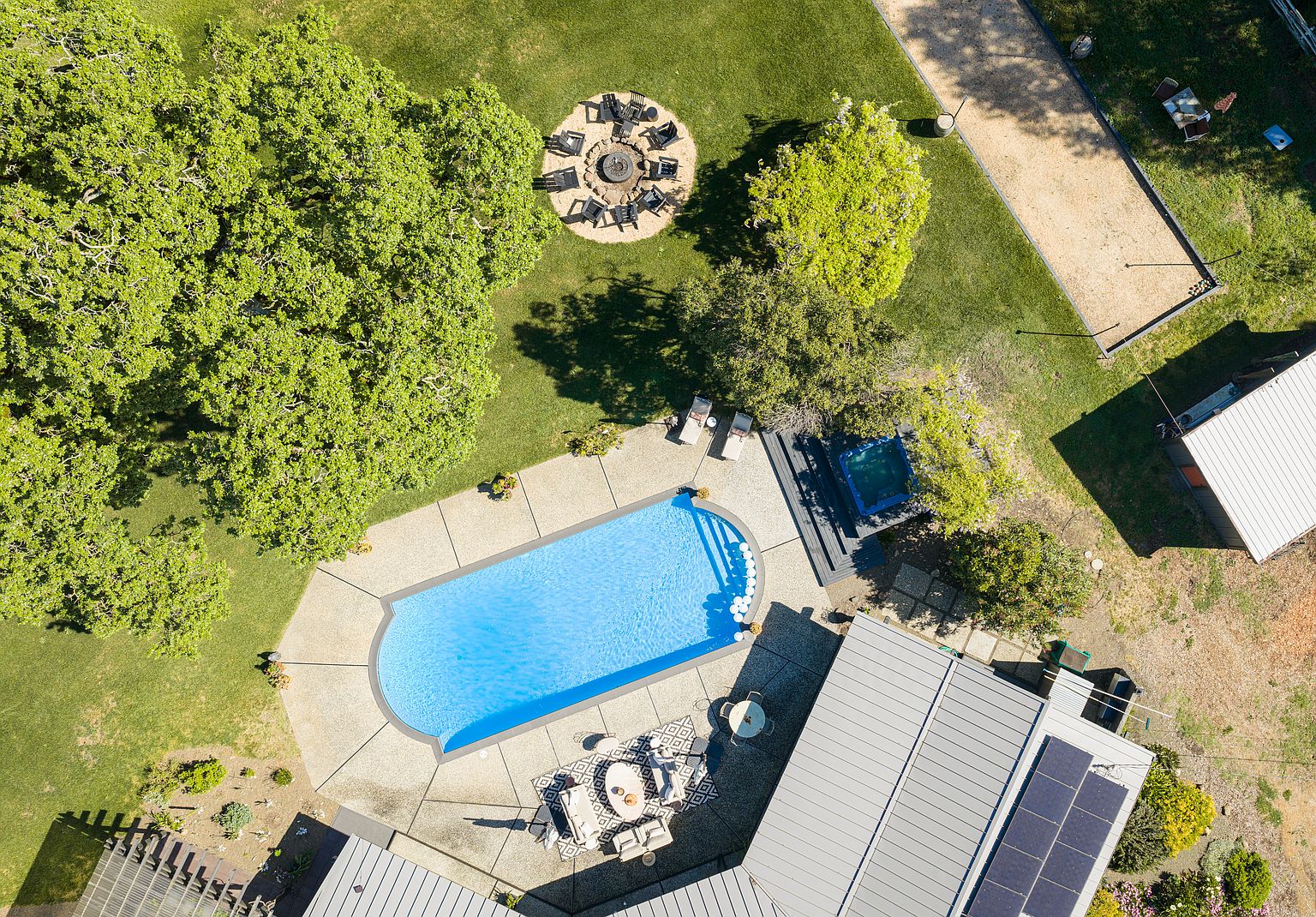 5465 Bravo Toro Ln photo 4