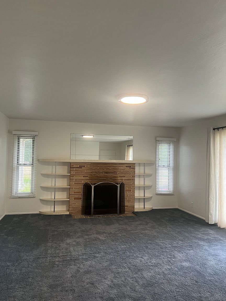 3111 Stony Point Rd photo 4