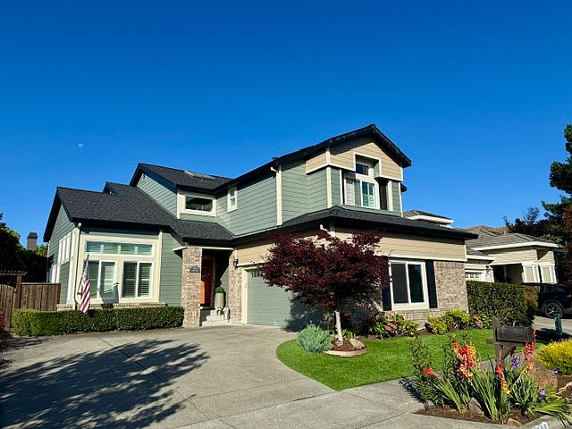 1909 Rainier Cir photo 2
