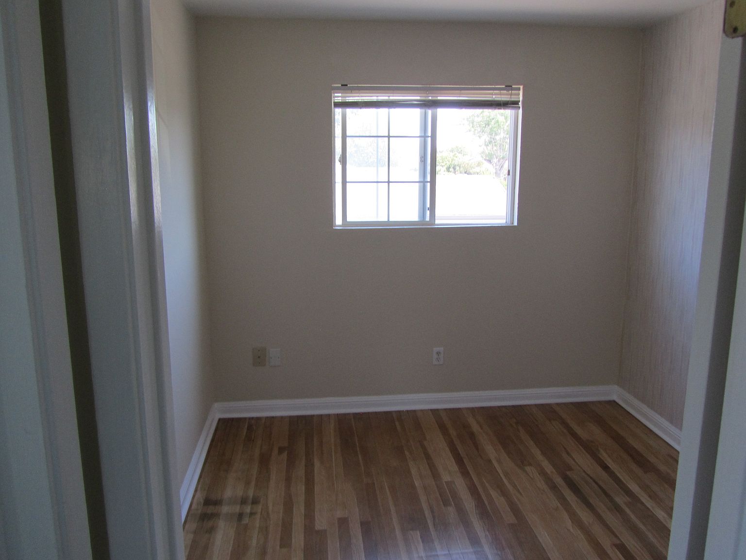 7124 Brenda Way photo 5