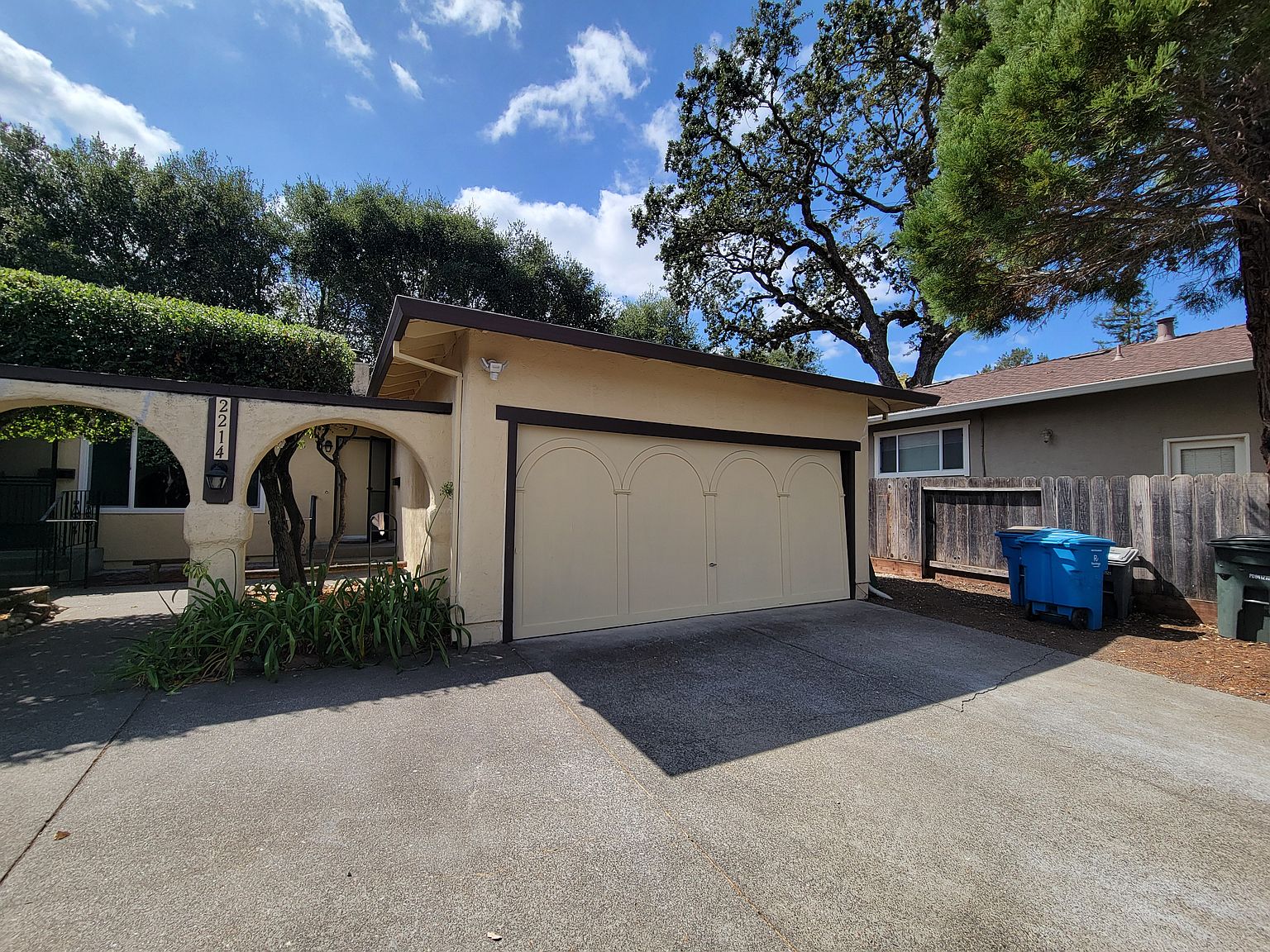 2BR/2BA Single Family House on Mesquite Dr · Santa Rosa
