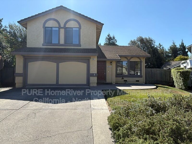 1643 Shenandoah Ct photo 2