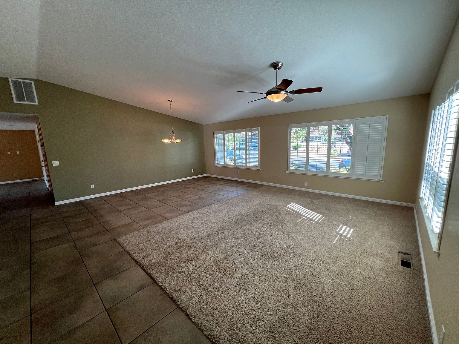 4565 Fairway Dr photo 3