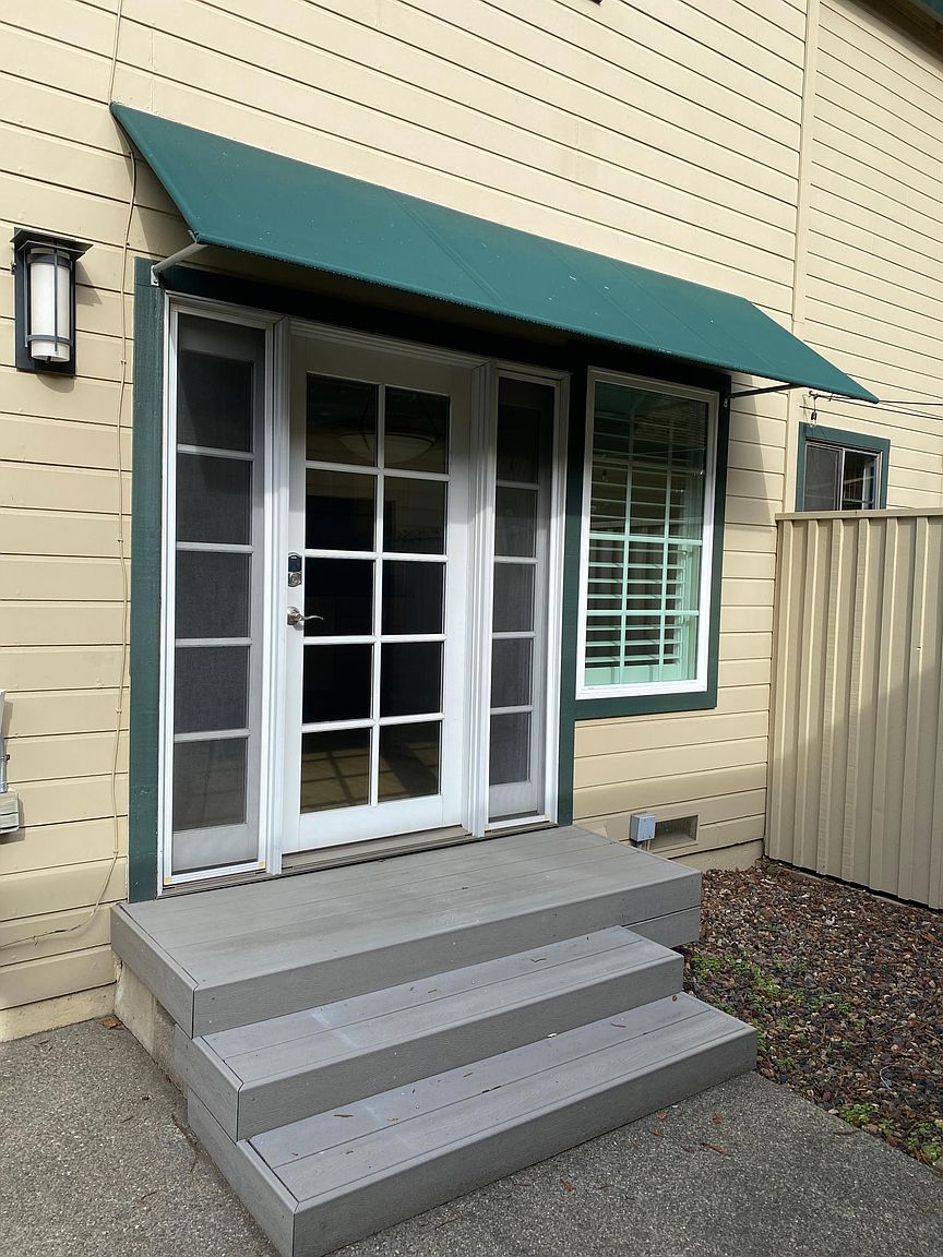 1228 North St photo 2