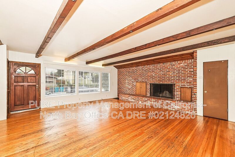 420 Carrillo St Santa Rosa, CA 95401 photo 3