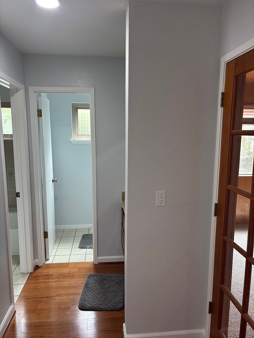111 Westmoor Dr photo 3