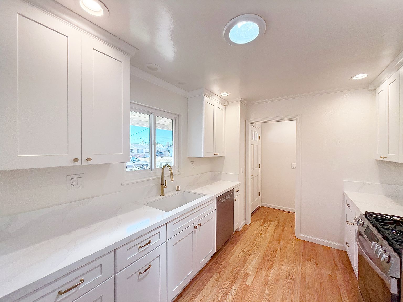 Houses on Crestview Ter · Santa Cruz photo 5