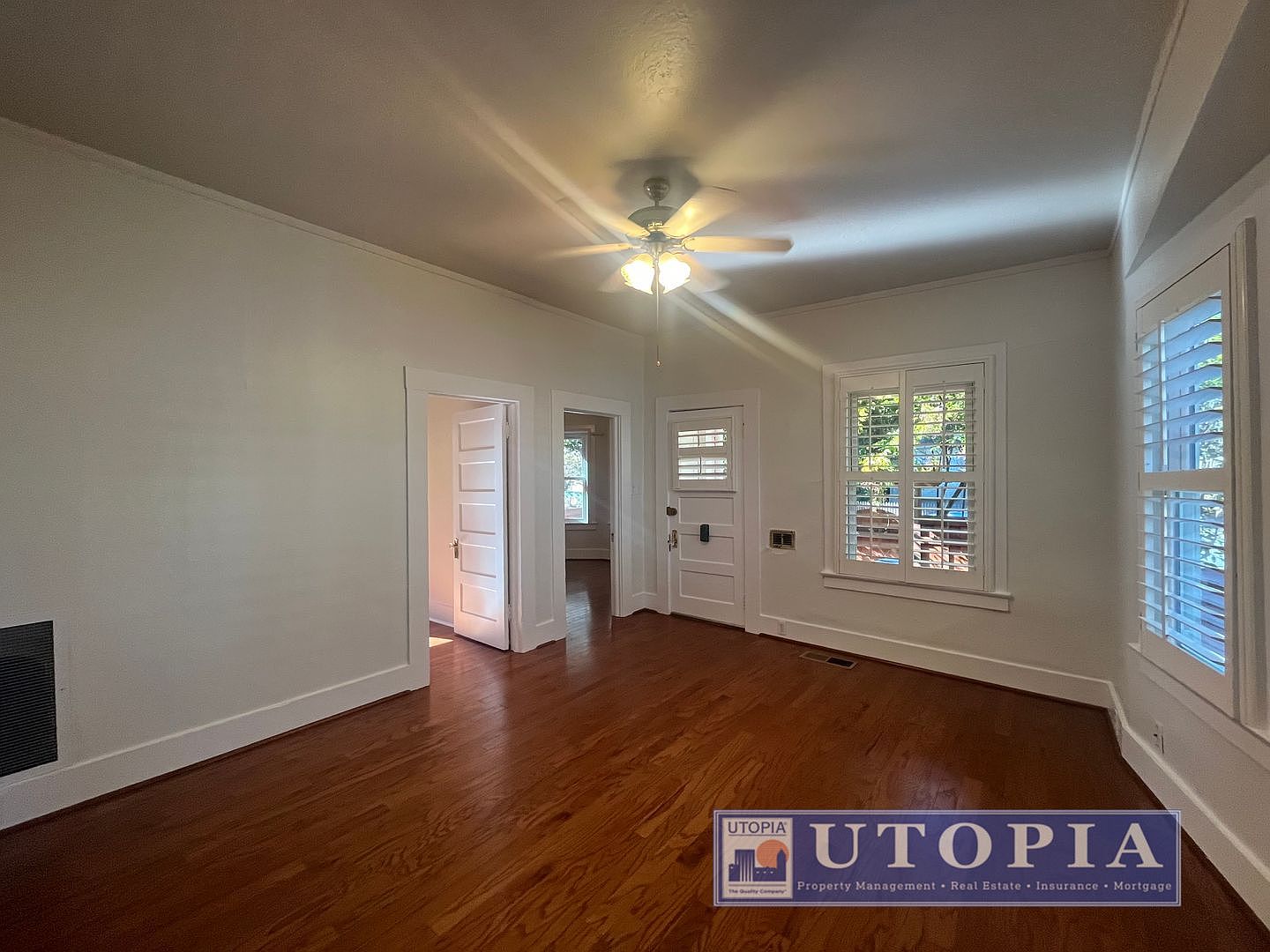 330 Chestnut St Santa Cruz, CA 95060 photo 3