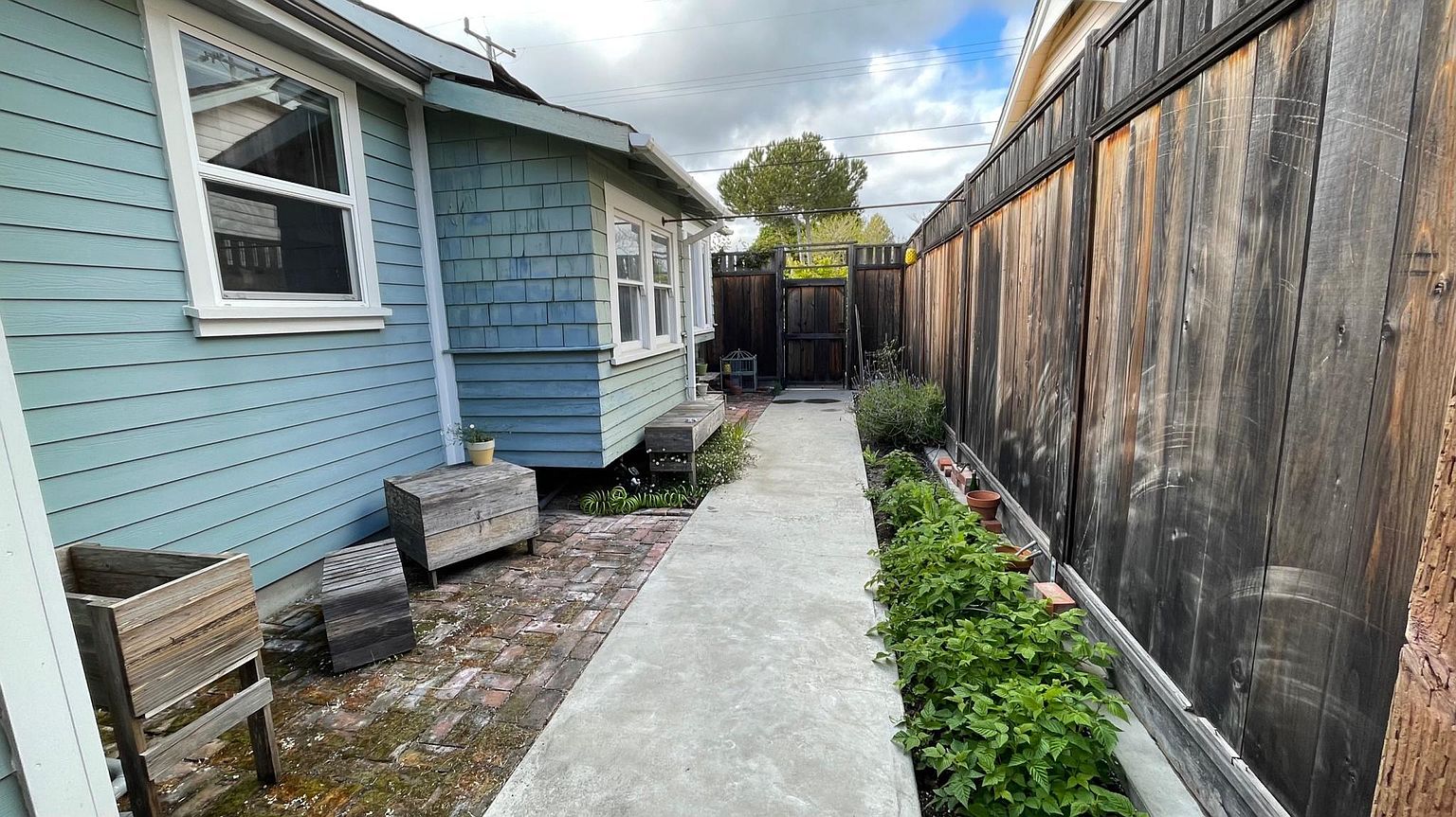 2BR/2BA Other on Windham St · Santa Cruz photo 5