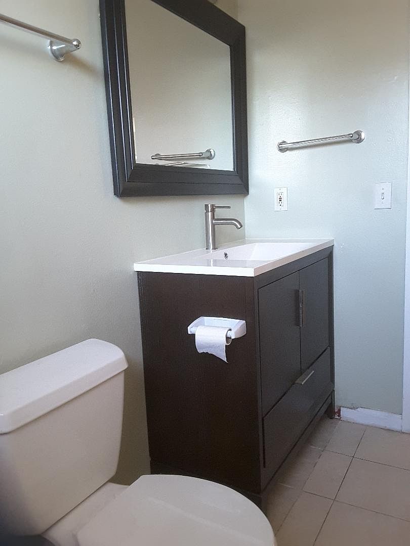 127 Pearl St photo 5