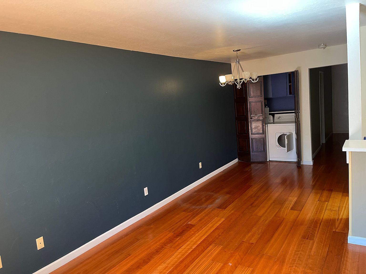 528 Ocean View Ave photo 3