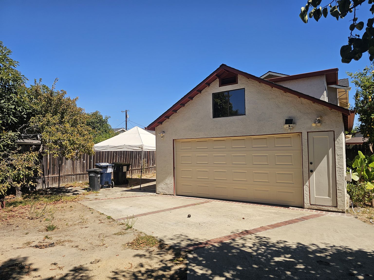 629 Palm Ave photo 5