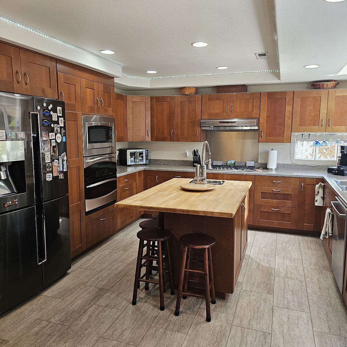 28 Meadow Way photo 2