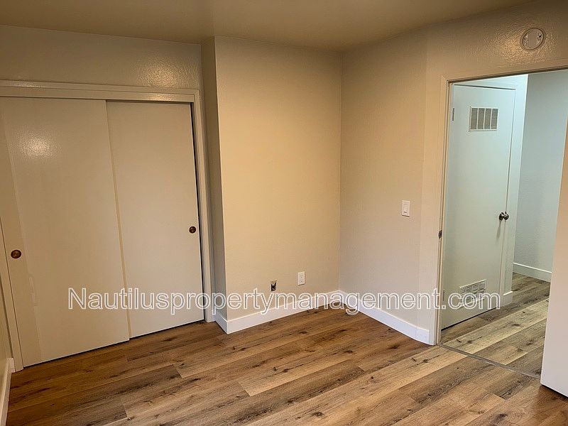 3387 Mission Dr photo 5