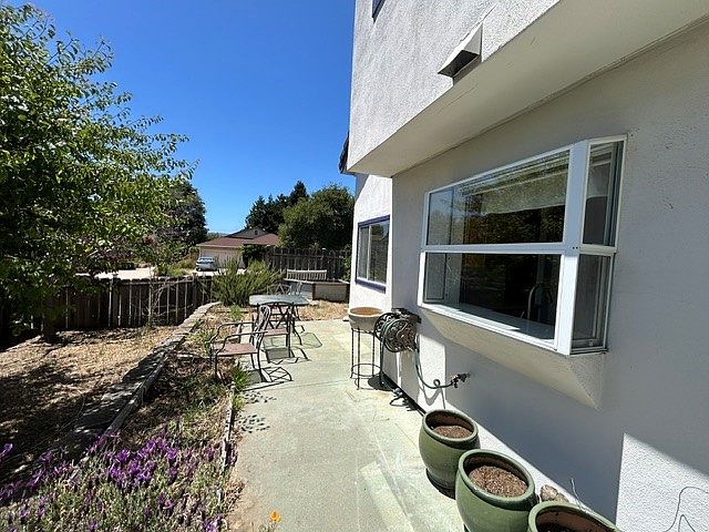 1742 Grey Seal Rd photo 2