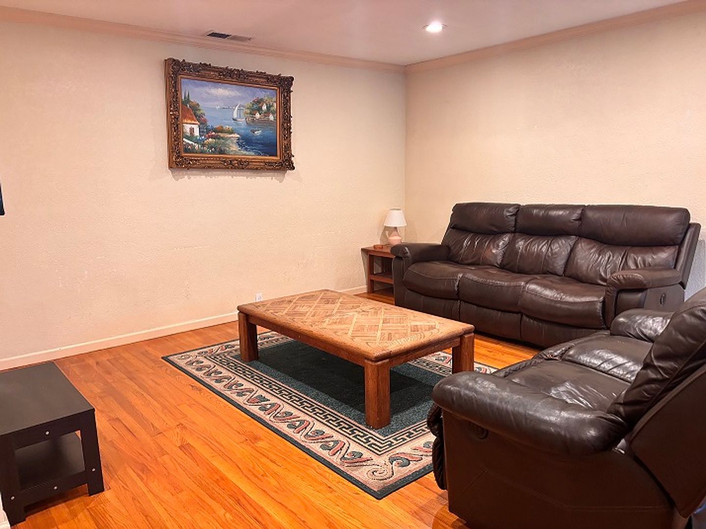 22525 E Cliff Dr photo 3