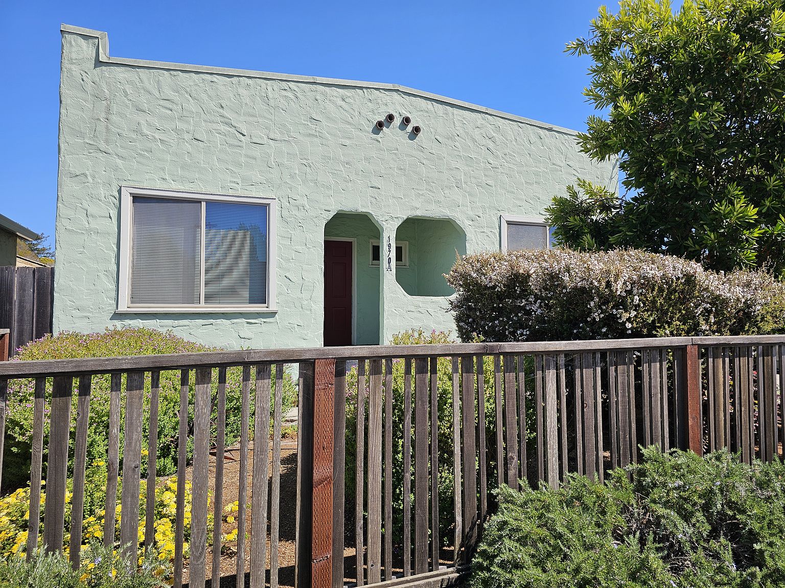 1970 17th Ave
