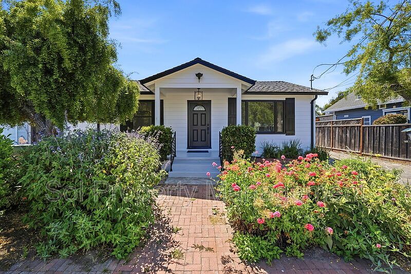 1863 43rd Ave photo 2