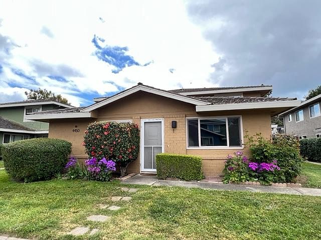 4450 Diamond St photo 3
