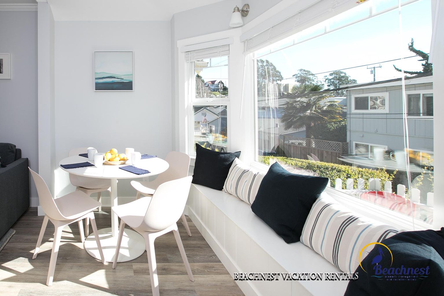 208 Cherry Ave photo 3