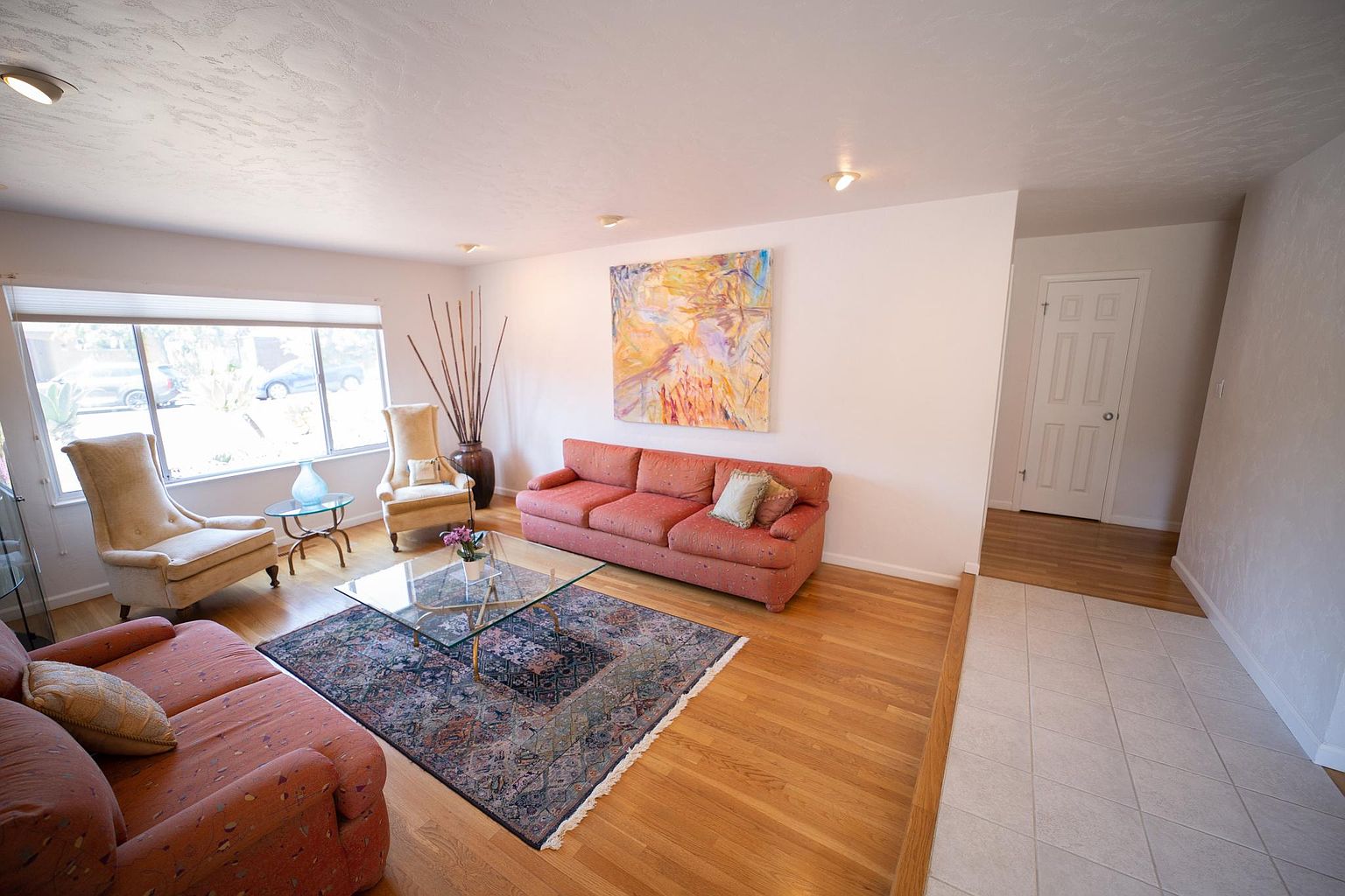 310 Alma Ln photo 3