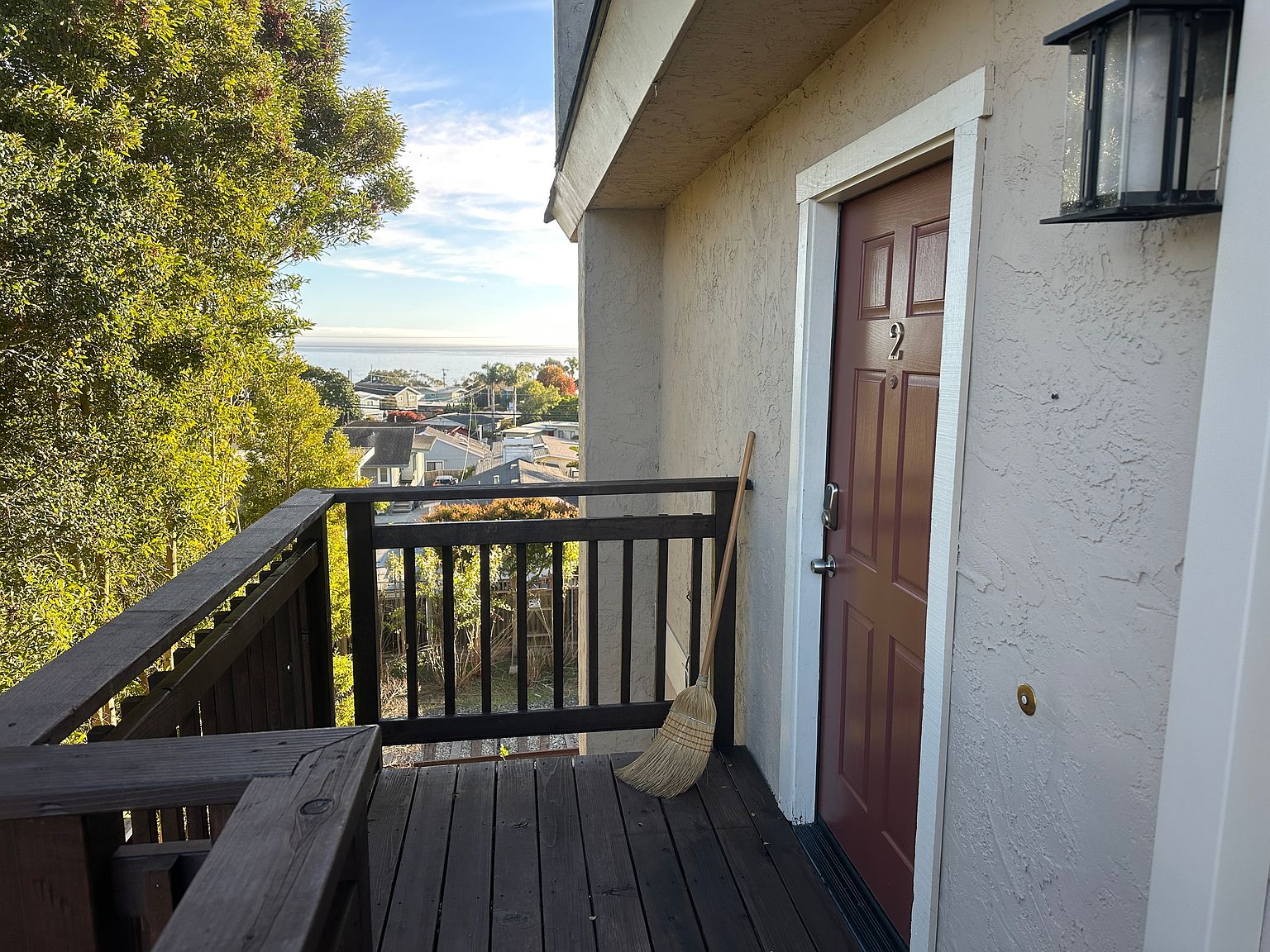261 Sea Ridge Rd photo 2