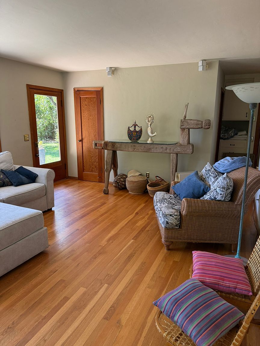 3085 Mar Vista Dr photo 4