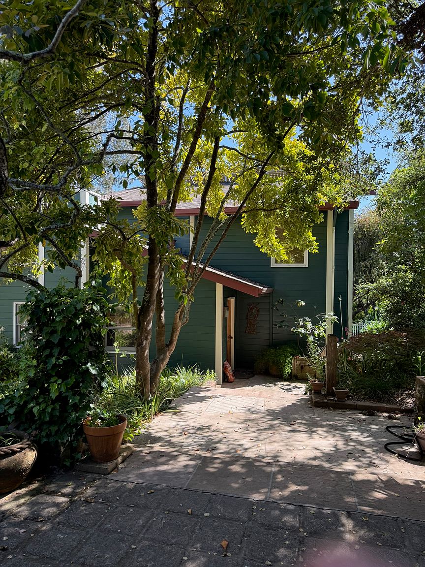 3085 Mar Vista Dr photo 3