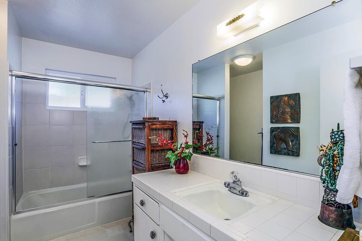 7137 Soquel Dr photo 4