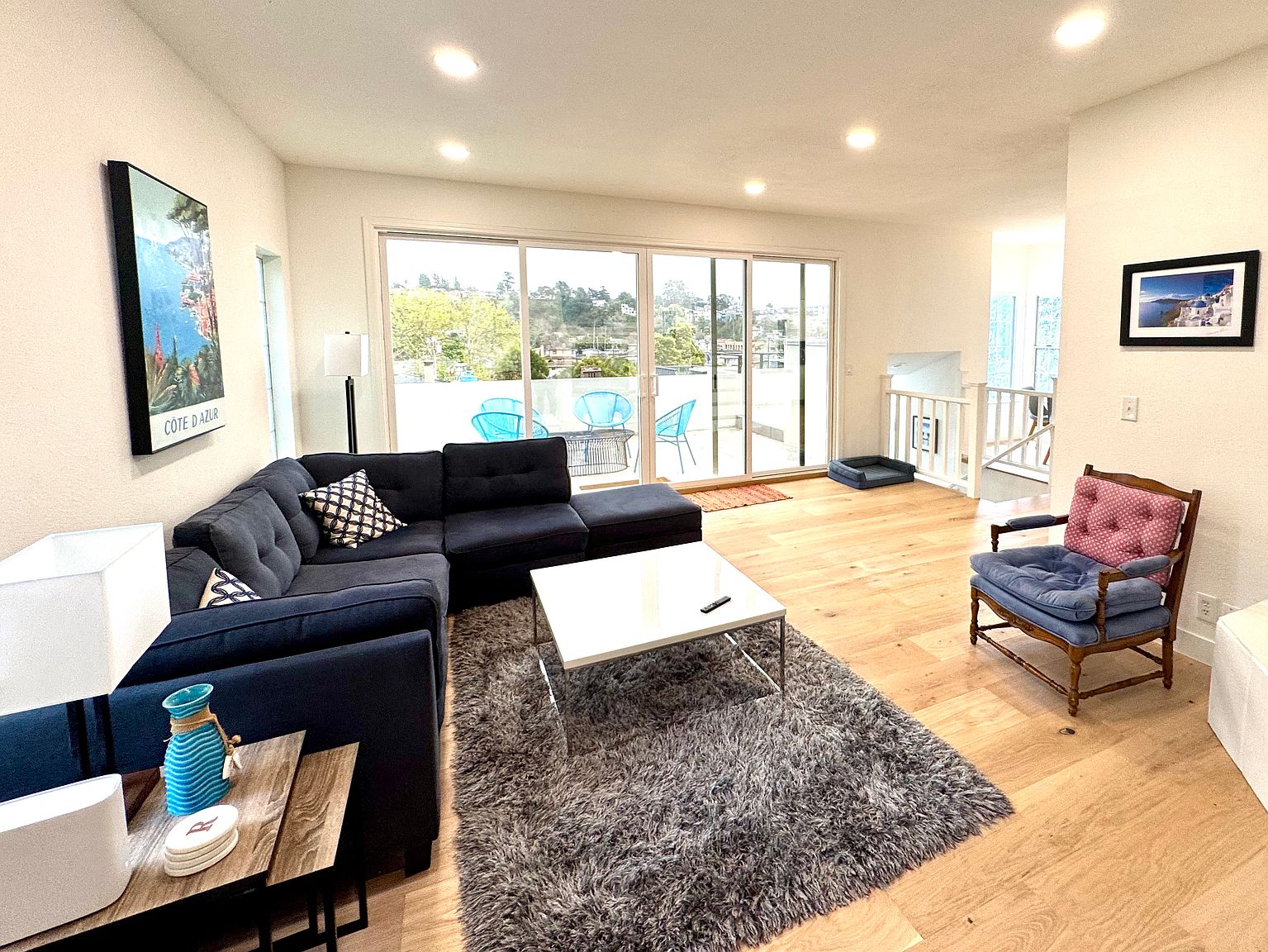119 Glen Dr photo 3