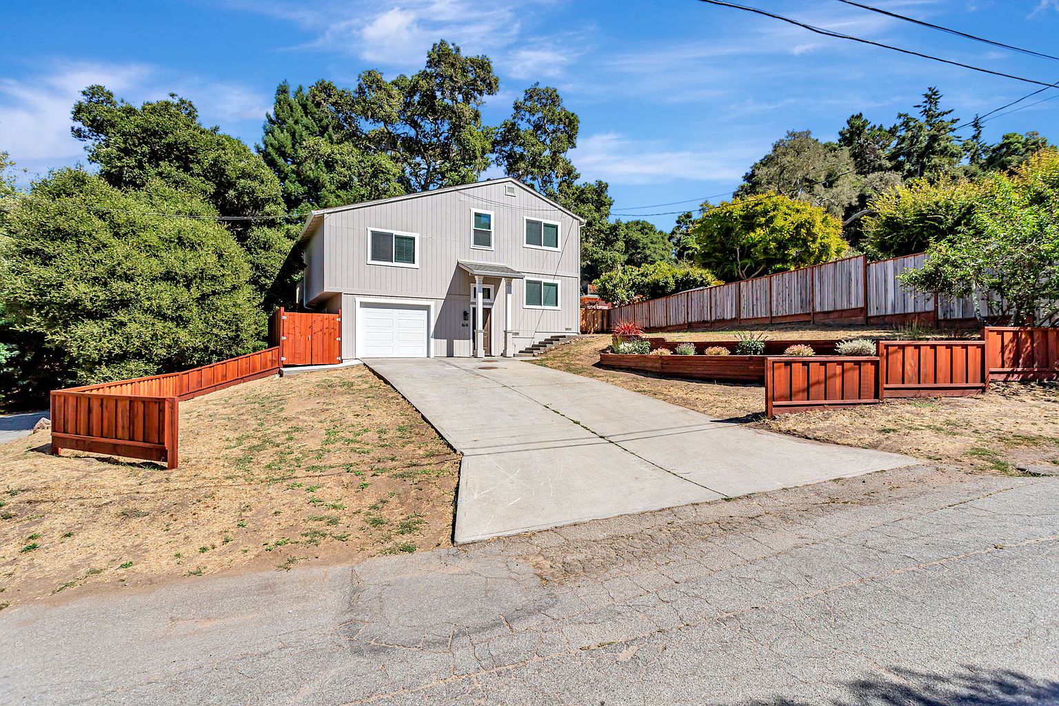 616 Rincon Dr photo 3