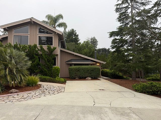 711 Graham Hill Rd photo 2