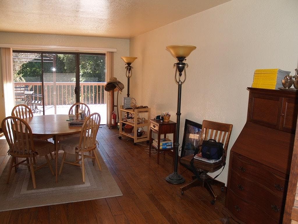 220 E Terrace Dr photo 5
