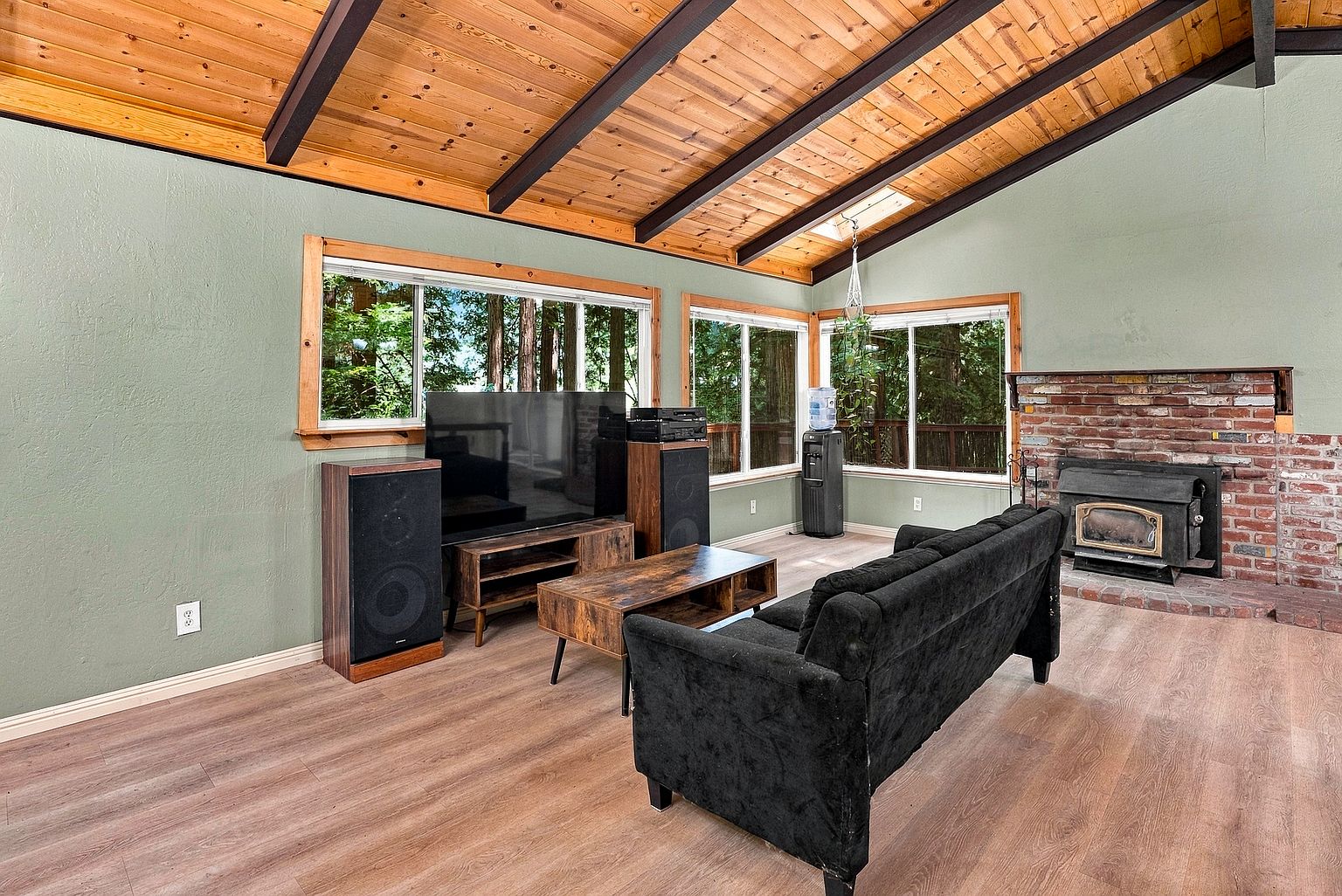 11568 Lake Blvd photo 4